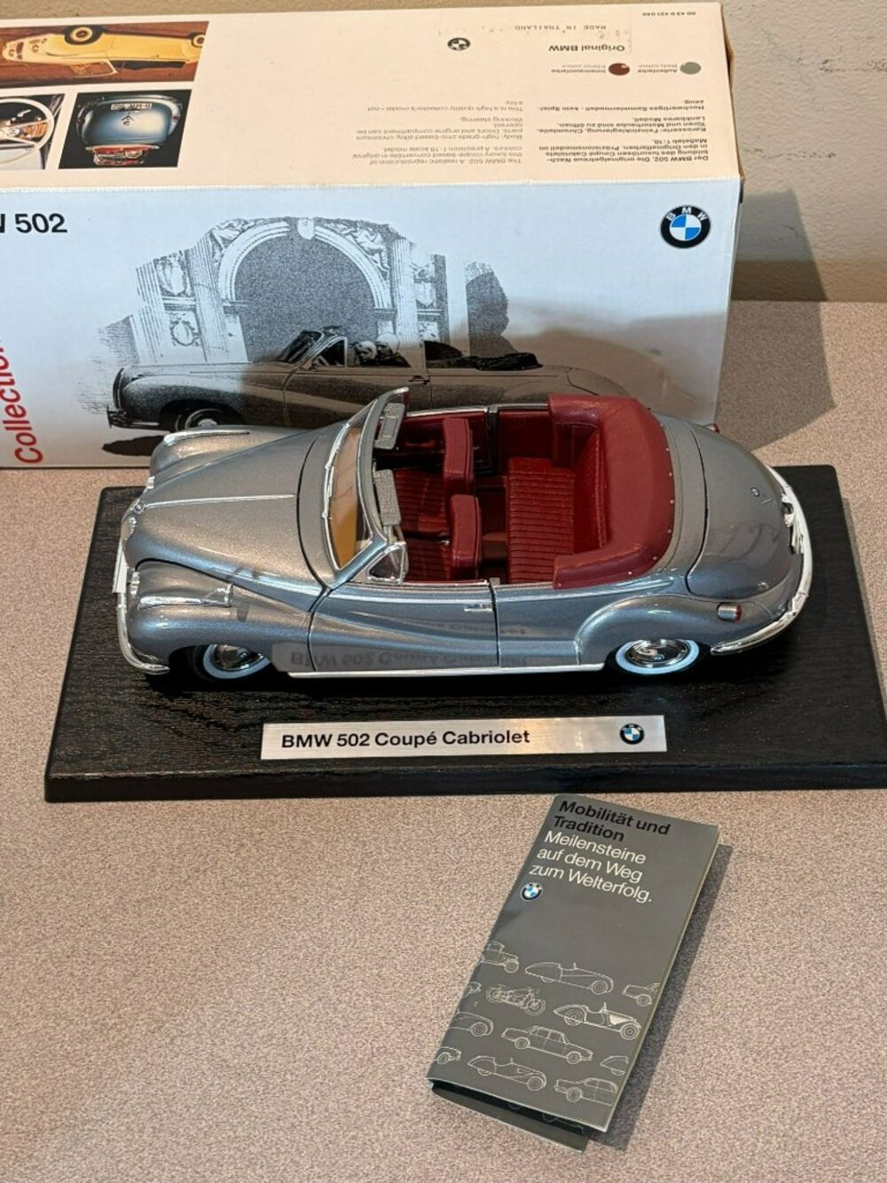BMW 502 Coupe Cabriolet Die-Cast Model - Silver with Red Interior